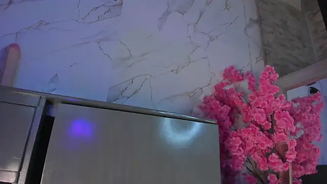 Sia_37's cam snapshot