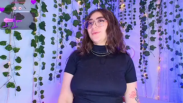 Samii_Evans's cam snapshot