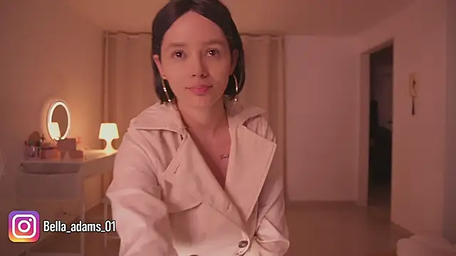 bella_adams_ live sex cam