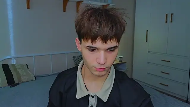 Alex_66891 live sex cam