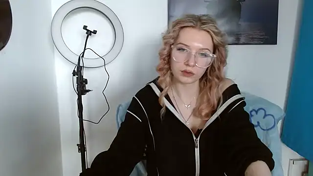 Jennifer_88's cam snapshot