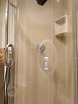 Nattybae009 live sex cam