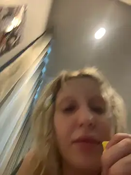 urlittlebaby666 live sex cam