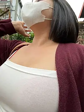 May-Squirt live sex cam