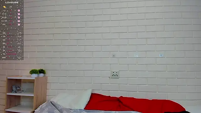 Blondy_Fina live sex cam