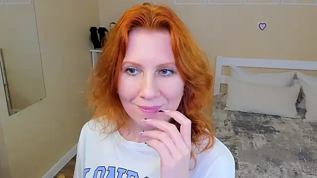 FoxySophia live sex cam