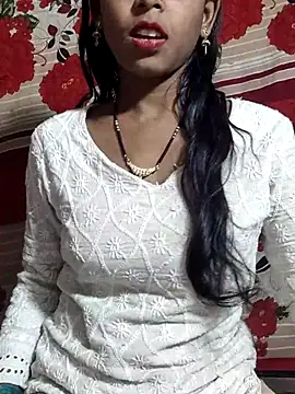 Itz_Aisha__'s cam snapshot