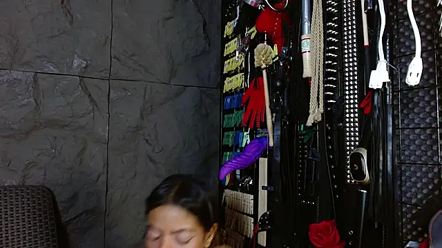 Ariaoficial's cam snapshot