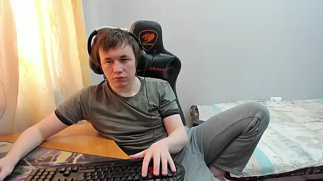 iliaskrislove live sex cam