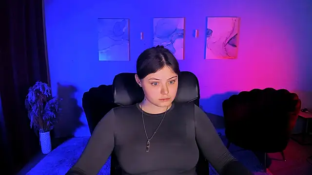 nikole_kitt live sex cam