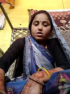 Pooja_hote's cam snapshot