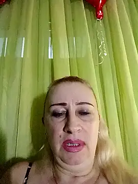 Esenia505's cam snapshot