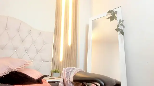 Alexa_Bravva live sex cam