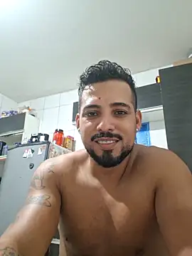 Luizragnar123 live sex cam