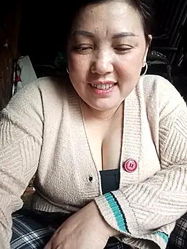 sary-hot2x's cam snapshot