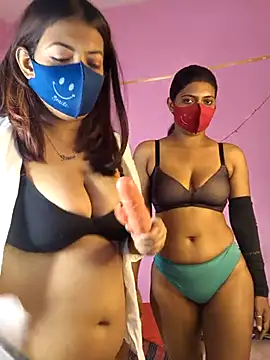 Wlid_HotCouple live sex cam