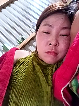 Yiyoongg's cam snapshot