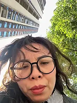 chick-888's cam snapshot