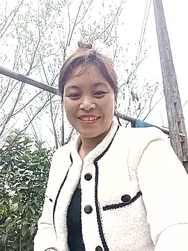 Alice-567's cam snapshot