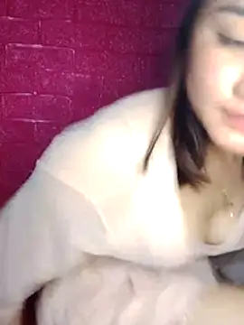 Lisakeem's cam snapshot