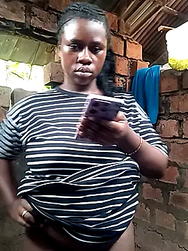 Sassy_boobs21's cam snapshot