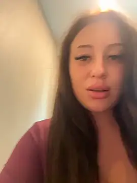 AndreaMood live sex cam