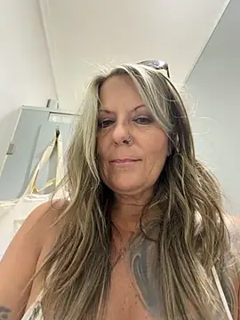 RubyInk's cam snapshot