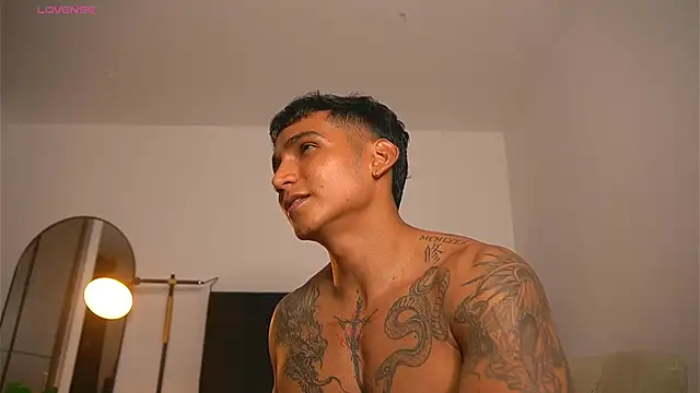 muscle_boyhorny live sex cam