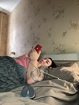 Naughtbaby_2025 live sex cam