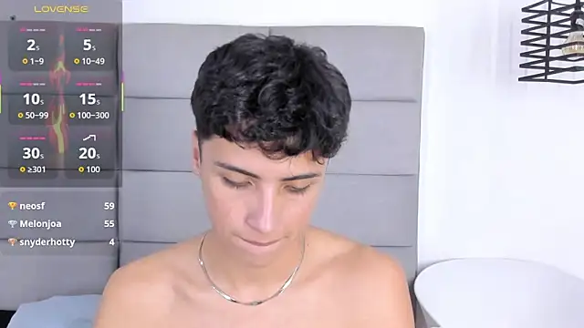 JoshClaarktt live sex cam