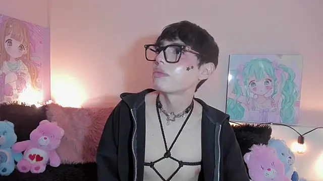 Strawberry_Kitty_ live sex cam