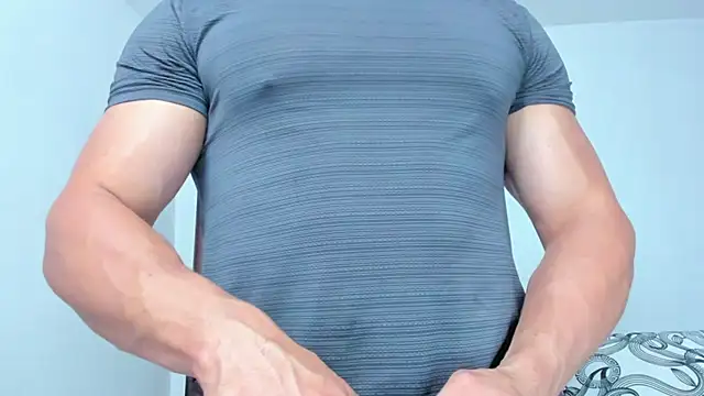 KingLevi01 live sex cam