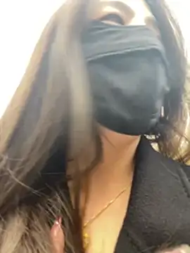 mi-ki1314 live sex cam