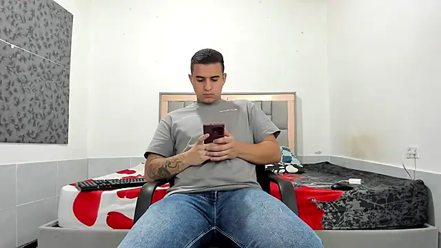 simookeler live sex cam