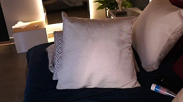 AylinMillerxs's cam snapshot