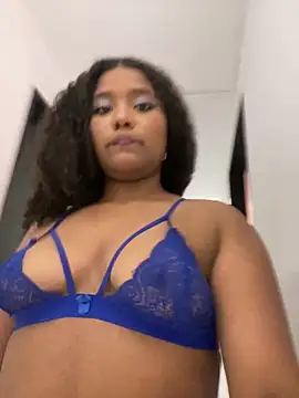 canelaa_sweet5's cam snapshot