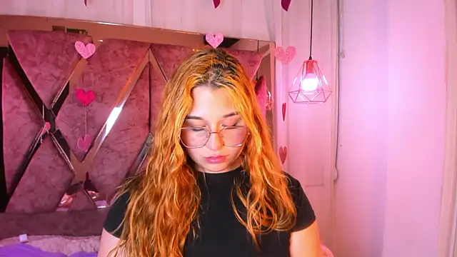 shantal_cooper_'s cam snapshot