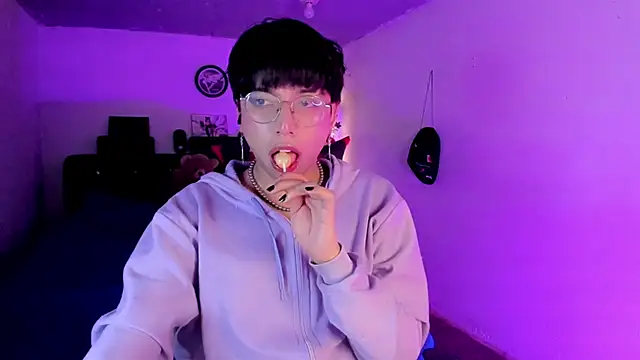 AnggelONfiree live sex cam