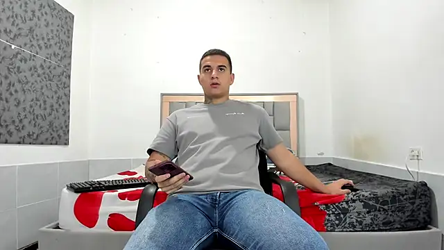 simookeler live sex cam