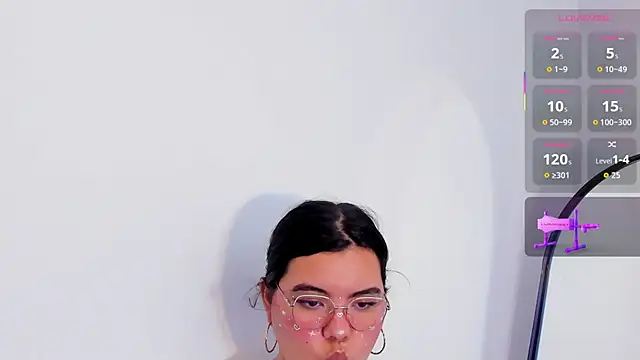 klhoe_boobs's cam snapshot