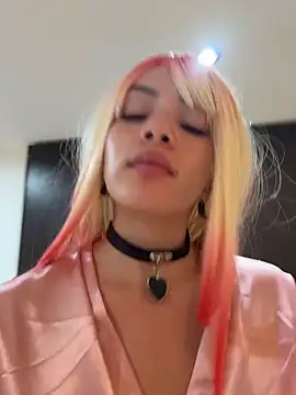 romanovanita's cam snapshot