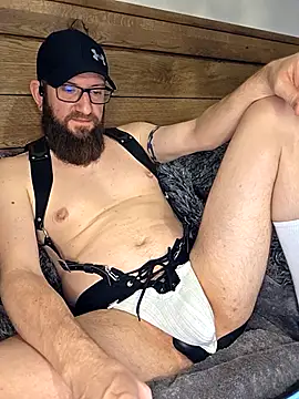 Icebearsticlese's cam snapshot