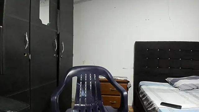 Ryan_xc1's cam snapshot