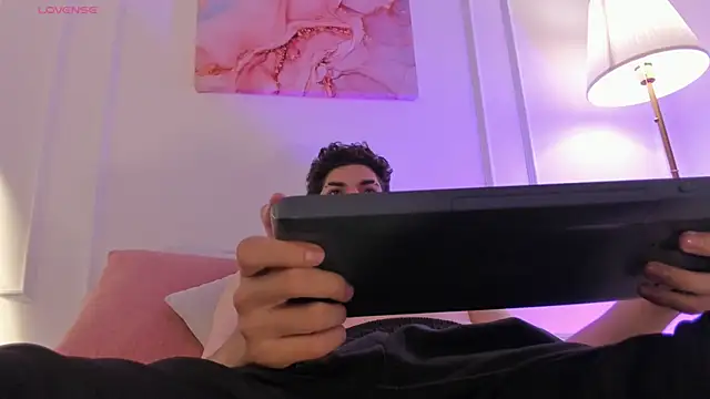 Axel_Creed's cam snapshot