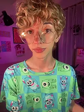 lyamthommpson live sex cam