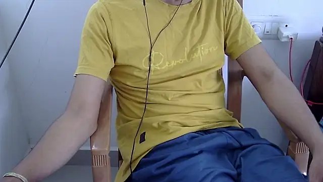 The_SHY_uncut live sex cam