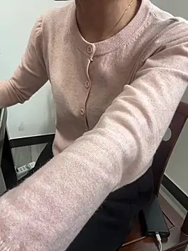 Linda-LL live sex cam