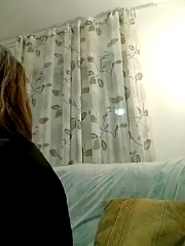 MeKaniCmurcia live sex cam