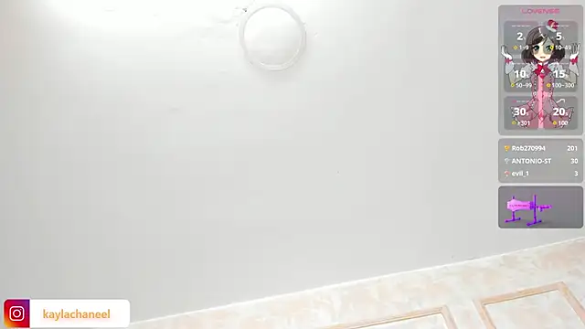 Kaylachannell live sex cam