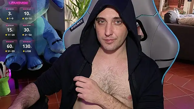 Gil_gamesh90's cam snapshot